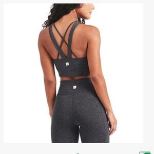 Vuori Juno Sports Bra in Heather Charcoal Medium